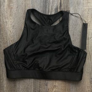 NWT Carbon 38 sports bra